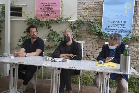Biglietti agli amici - conferenza stampa