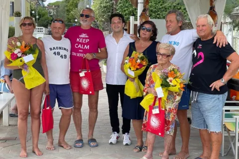 Turisti fedeli premiati a Viserbella