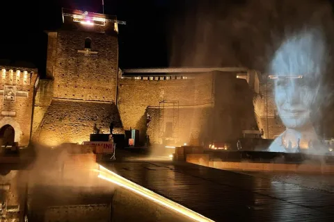 spettacolo apertura Fellini Museum