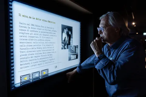 Vittorio Sgarbi al Palazzo del Fulgor