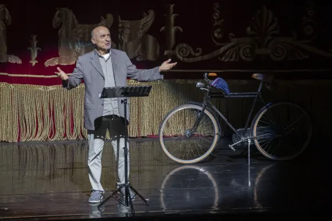 Aroldo. Ivano Marescotti.