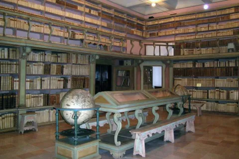 Biblioteca Gambalunga