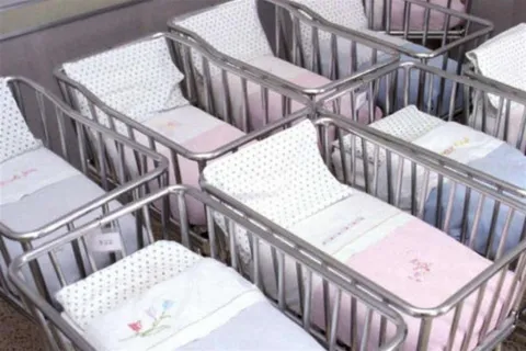 Denatalità: culle vuote