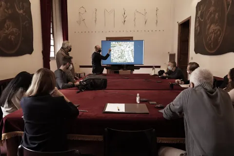 conferenza lavori ss16