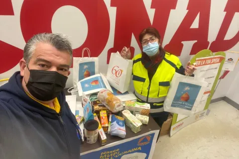 Consegna aiuti alle famiglie ucraine