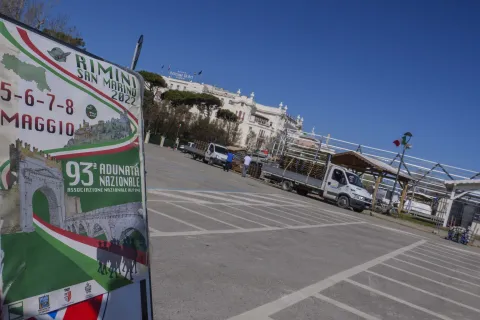 preparativi adunata alpini 2022