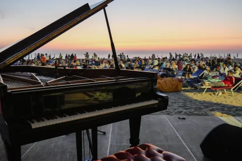 notte rosa a Rimini Terme