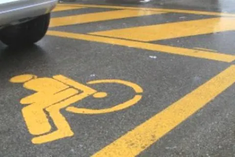 Parcheggio riservato ai disabili