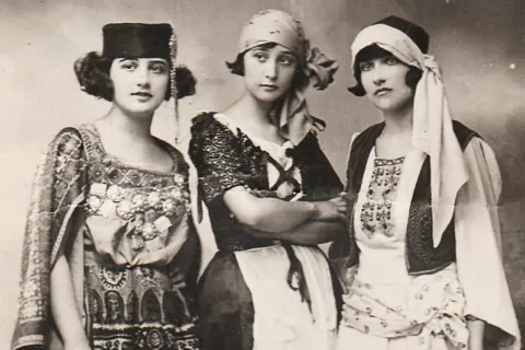 “Zia Clara”, mostra alla Galleria dell'Immagine