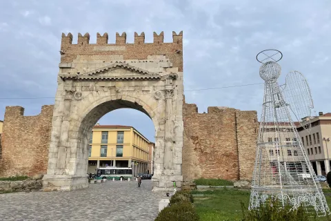 Arco d'Augusto