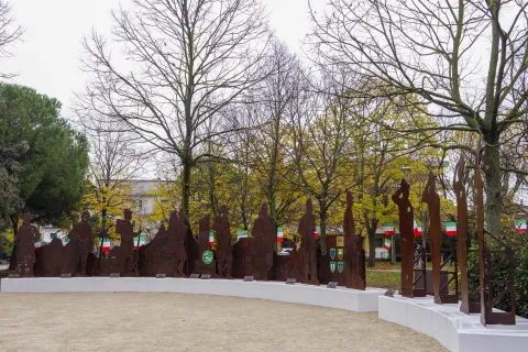 inaugurazione monumento ana