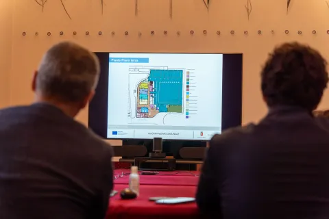 nuova piscina comunale