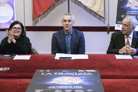 presentazione "La Traviata"