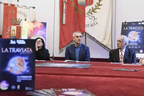 presentazione "La Traviata"