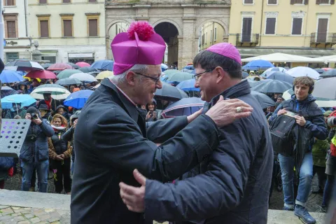 Rimini accoglie il nuovo vescovo Nicolò