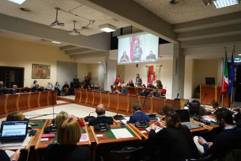 Gli studenti protagonisti del Consiglio comunale Straordinario