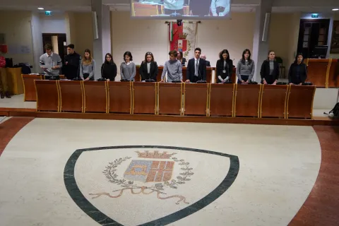Gli studenti protagonisti del Consiglio comunale Straordinario