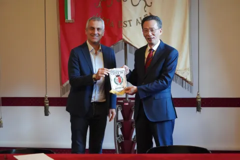 visita delegazione cinese