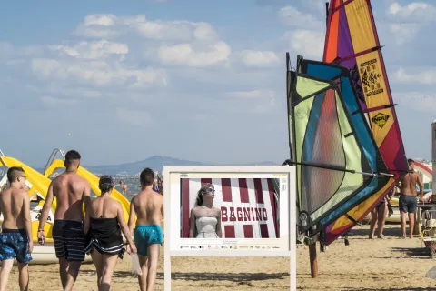 mostra Tutti al mare