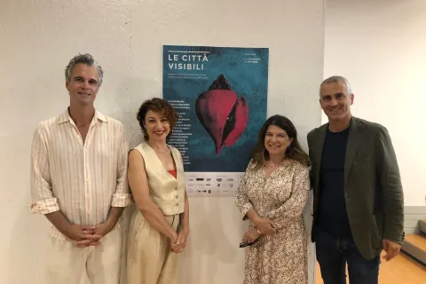 conferenza stampa con i direttori artistici Riccardo Amadei e Tamara Balducci, la responsabile della direzione teatri Laura Fontana e il sindaco Jamil Sadegholvaad