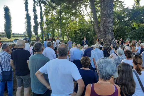 inaugurazione rotonda amori