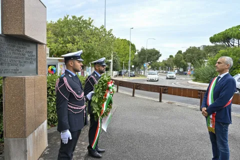 Il Sindaco omaggia i caduti nel 79° Anniversario della Liberazione di Rimini