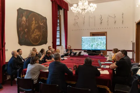 In municipio riunione tecnica con il responsabile degli arrivi del tour, Stéphane Boury