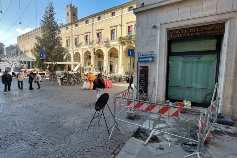 Centro Storico, al via i lavori di ripristino per alcune parti della pavimentazione stradale 