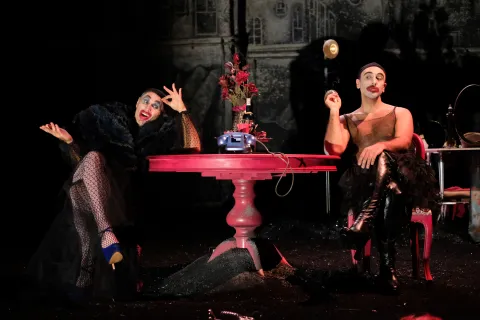 le cinque rose di jennifer