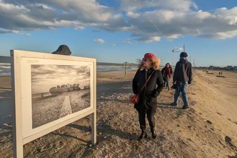 Finite le feste non sono però finite del tutto le atmosfere natalizie in città. Sono due gli appuntamenti legati alle tradizioni, domenica 14 gennaio il Cinema Teatro Tiberio ospita Melodie del Borgo, il concerto natalizio a scopo benefico con il Maestro Benedetto Franco Morri al pianoforte, il Maestro Francesco Gaetano Bellarosa alla chitarra classica e con la partecipazione straordinaria della Soprano Paola Tiraferri, mentre alla Chiesa del Crocifisso va in scena l’ultimo appuntamento della rassegna coral