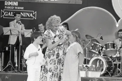 Sandra Milo al Bandiera Gialla di Rimini nel 1987