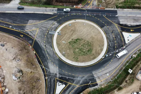 Rotatoria SS16 - via Grazia Verenin