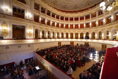 Teatro Galli La Cenerentola di Rossini nell’inedita produzione dell’Orchestra Senzaspine