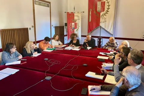 tavolo di lavoro nuovo stadio