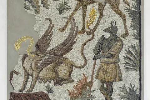 Leonardo Pivi e Francesco Cavaliere presentano il libro Anubis vs Baboon. Archeo-fantasie di un mosaico romano nel XXI secolo per Libri da queste parti