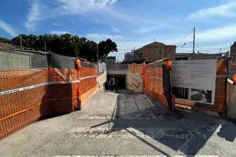 sottopasso del grattacielo