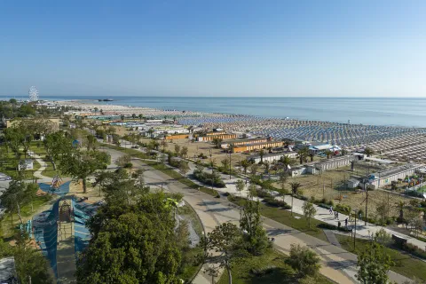 panoramica lungomare rimini
