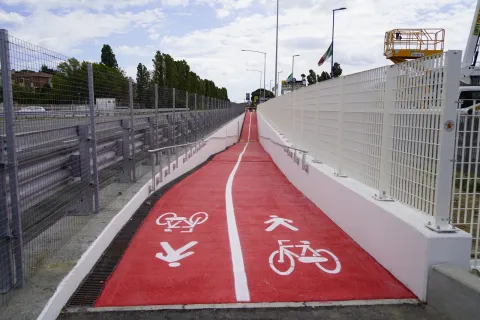 sottopasso ciclo pedonale di via della Fiera