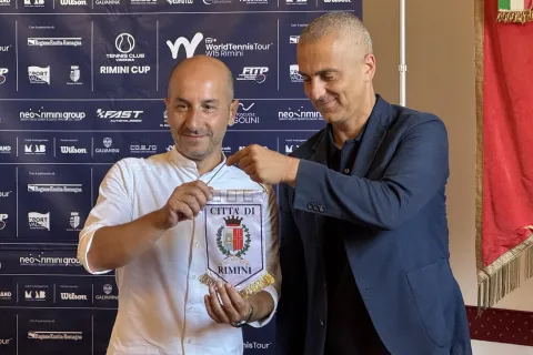 Il Tennis Club Viserba in Residenza Comunale