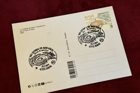 annullo filatelico una rotonda sul mare