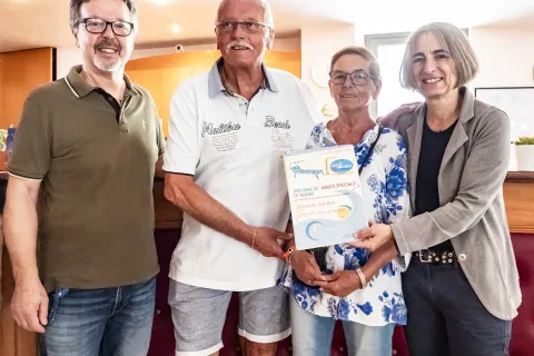 turisti fedeli all'hotel christian