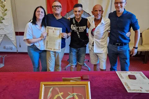premiati dal comune i fratelli stecca