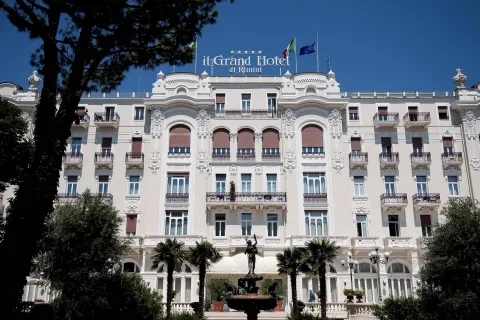 grand hotel