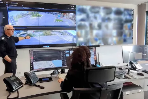 centrale radio polizia locale