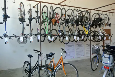 Asta oggetti rinvenuti