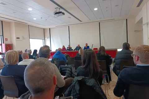 Incontro fra i comitati turistici e il Comune di Rimini