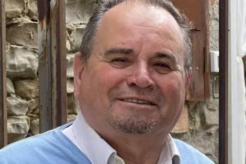 raccolta poetica di Nevio Spadoni - libri da queste parti 2025