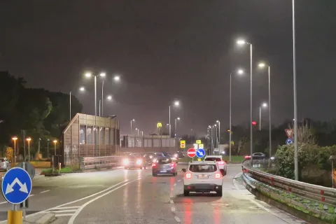 nuovi lampioni rotonda befane