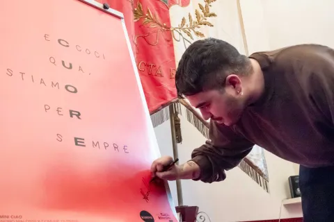 Il digital artist Alessandro Malossi firma una campagna di comunicazione visuale per la città