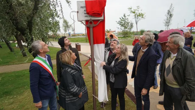 Giardino Pietro e Marco Arpesella: la cerimonia di intitolazione ai due imprenditori del turismo